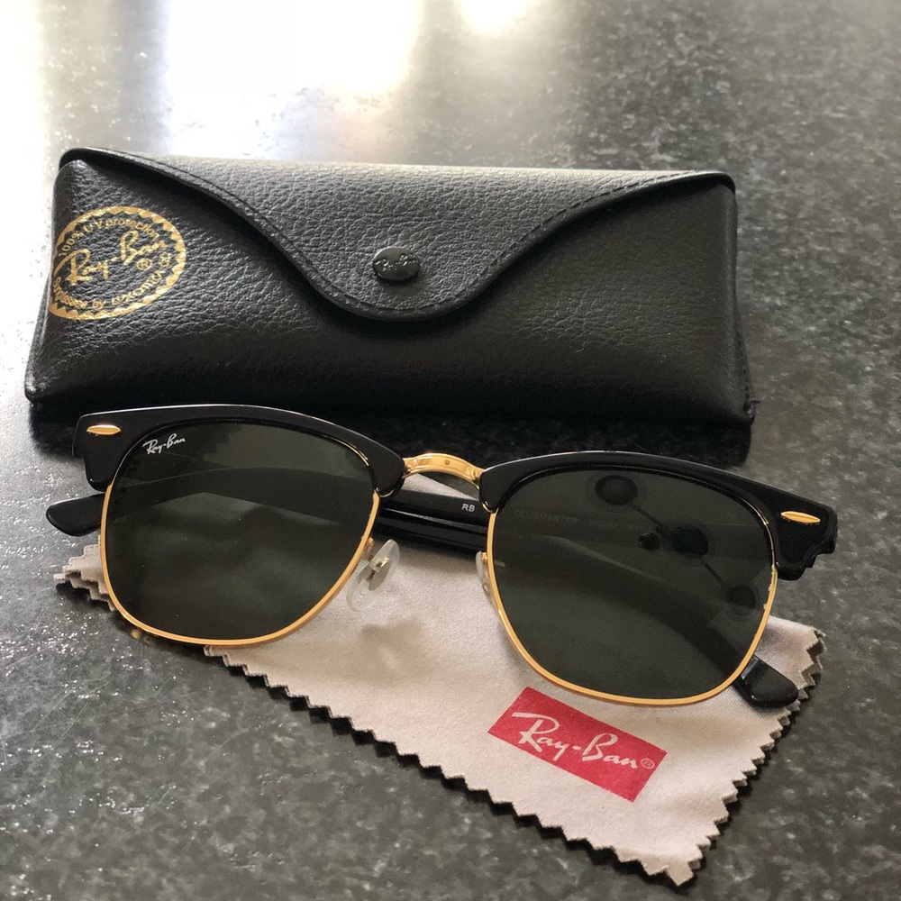 Ray-Ban Clubmaster Classic sunglasses